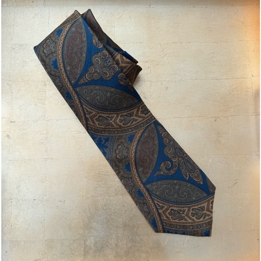 Men! Vintage Liberty of London Paisley 100% Silk Tie